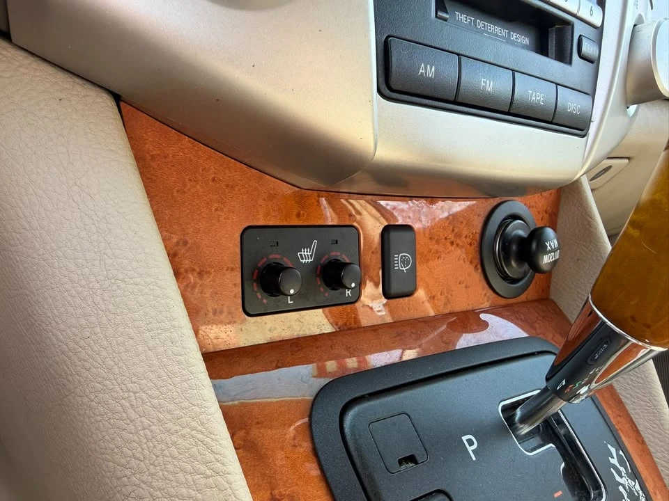 2004 Lexus RX 2nd Gen - Image 6 of 20