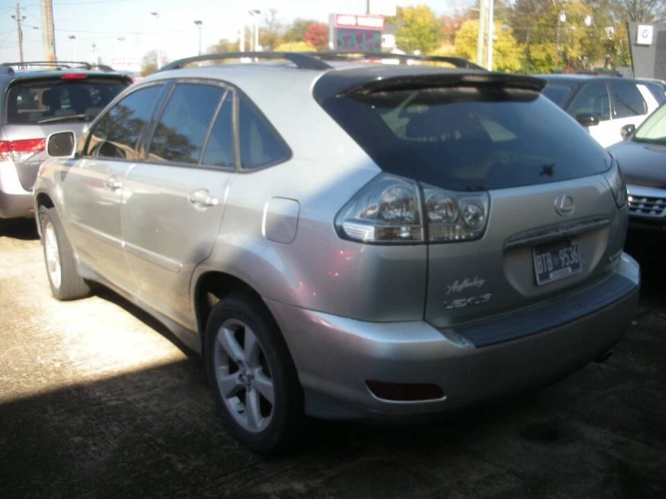 2004 Lexus RX 2nd Gen - Image 4 of 7