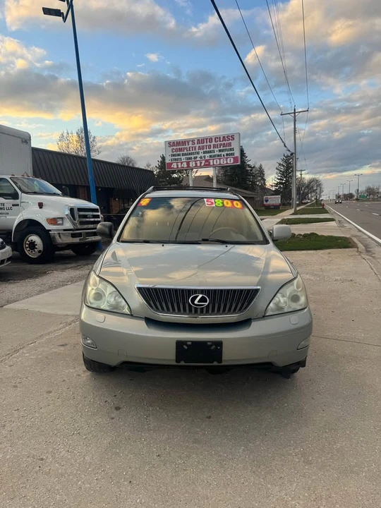 2004 Lexus RX 2nd Gen - Image 2 of 17