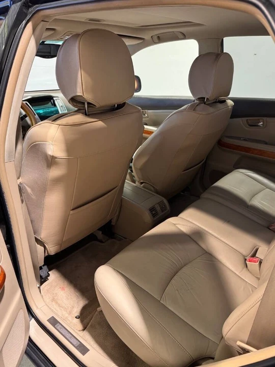 2004 Lexus RX 2nd Gen - Image 9 of 19