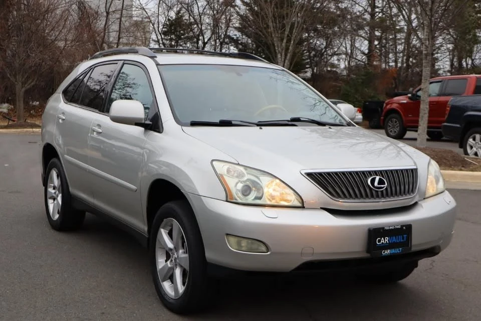 2004 Lexus RX 2nd Gen - Image 2 of 20