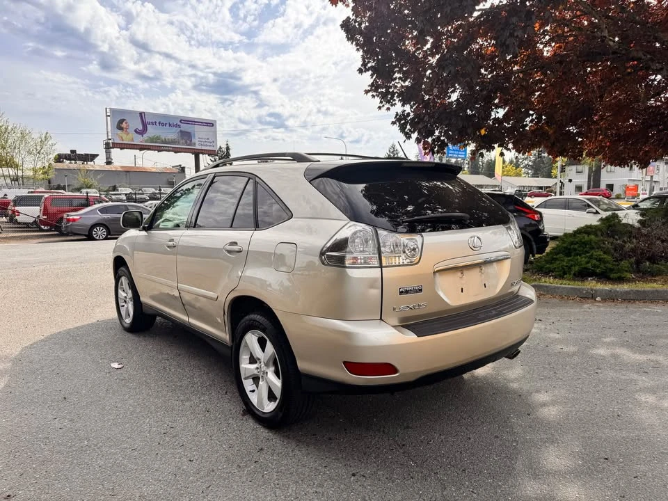 2004 Lexus RX 2nd Gen - Image 4 of 11