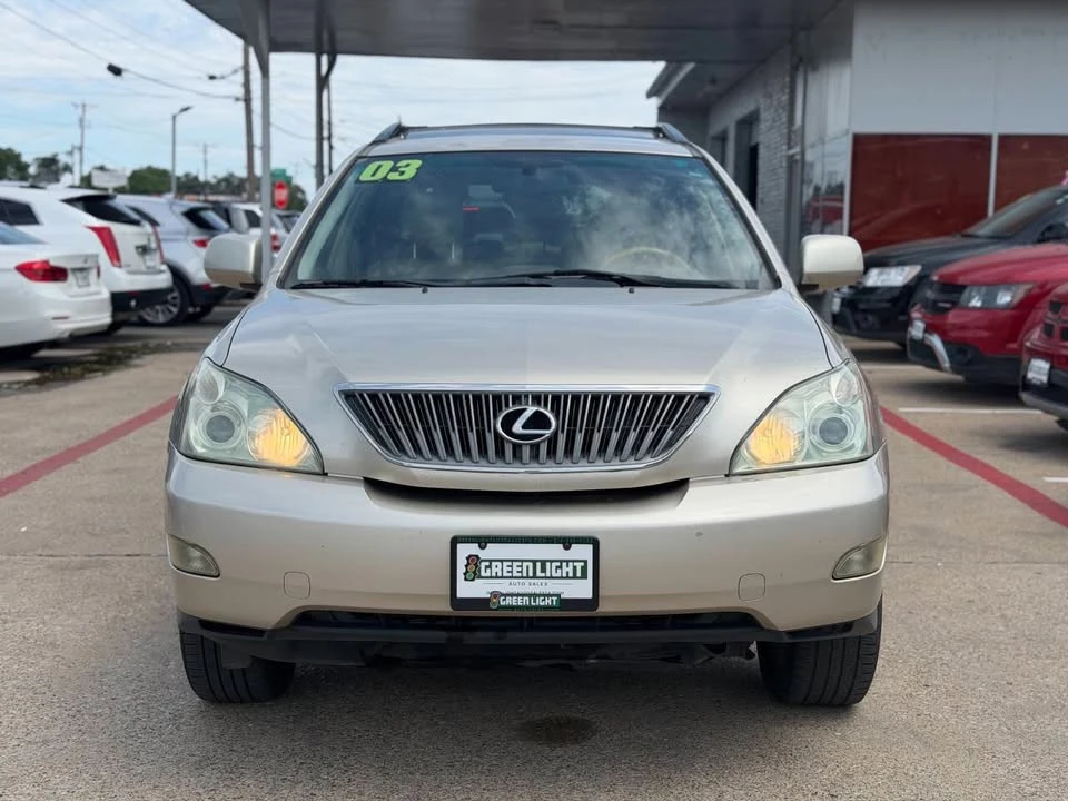 2004 Lexus RX 2nd Gen - Image 3 of 6