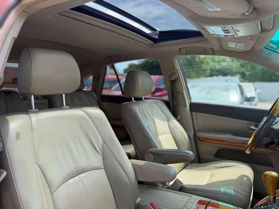 2004 Lexus RX 2nd Gen - Image 2 of 6