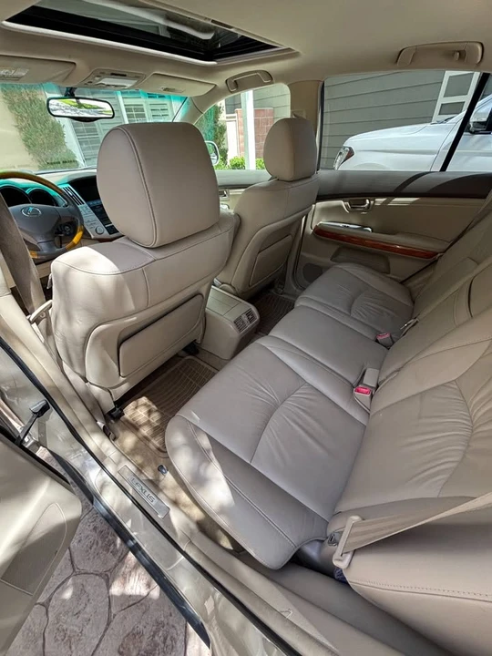 2004 Lexus RX 2nd Gen - Image 14 of 15