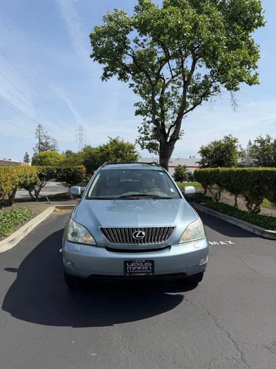 2004 Lexus RX 2nd Gen - Image 2 of 15