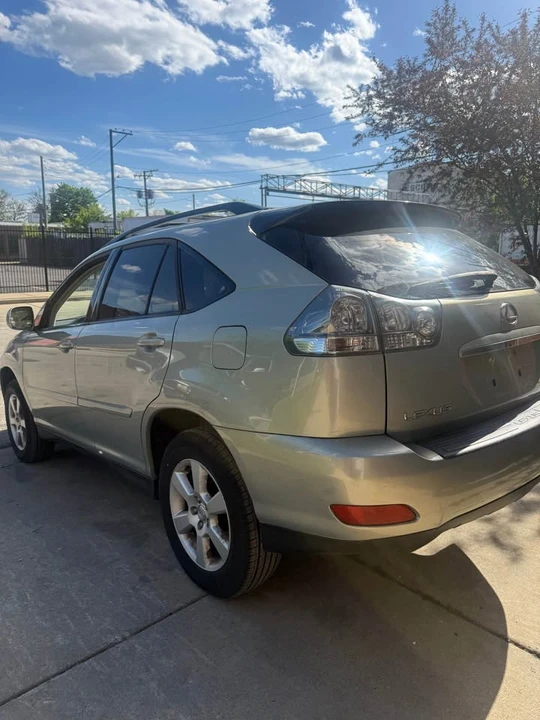 2004 Lexus RX 2nd Gen - Image 8 of 20