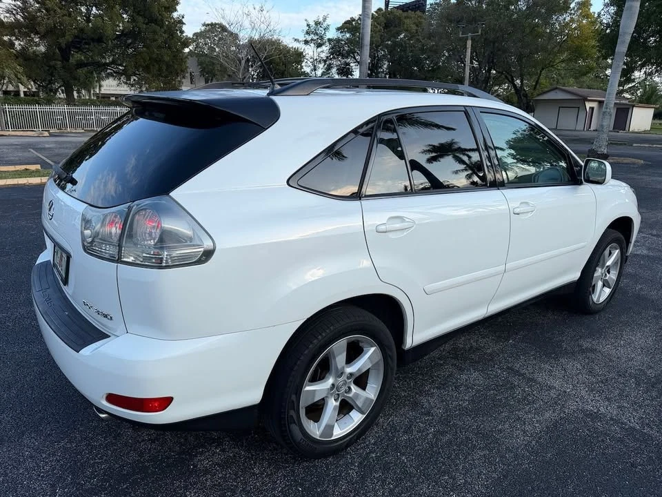 2004 Lexus RX 2nd Gen - Image 4 of 19