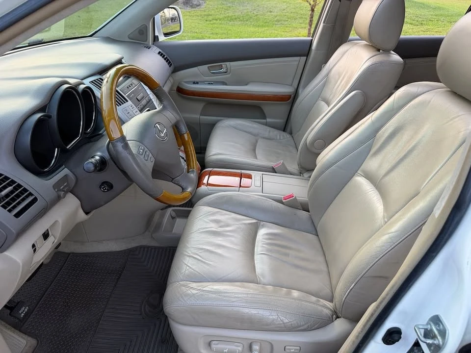 2004 Lexus RX 2nd Gen - Image 8 of 19