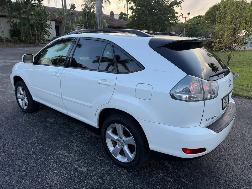 2004 Lexus RX 2nd Gen - Image 2 of 19