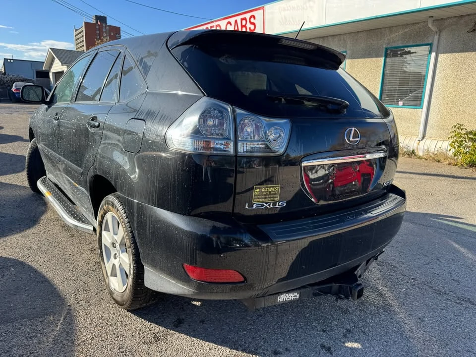 2004 Lexus RX 2nd Gen - Image 4 of 14