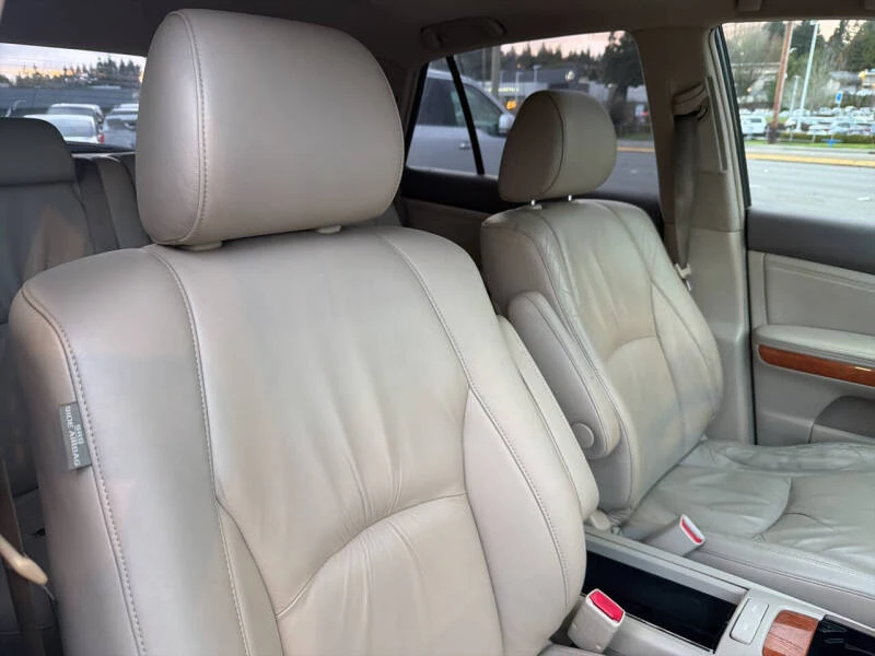 2004 Lexus RX 2nd Gen - Image 15 of 20