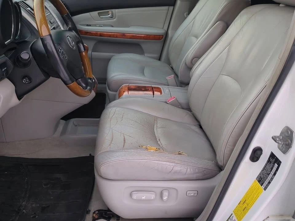 2004 Lexus RX 2nd Gen - Image 6 of 19