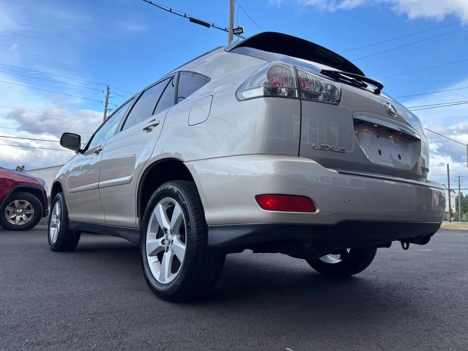 2004 Lexus RX 2nd Gen - Image 4 of 7
