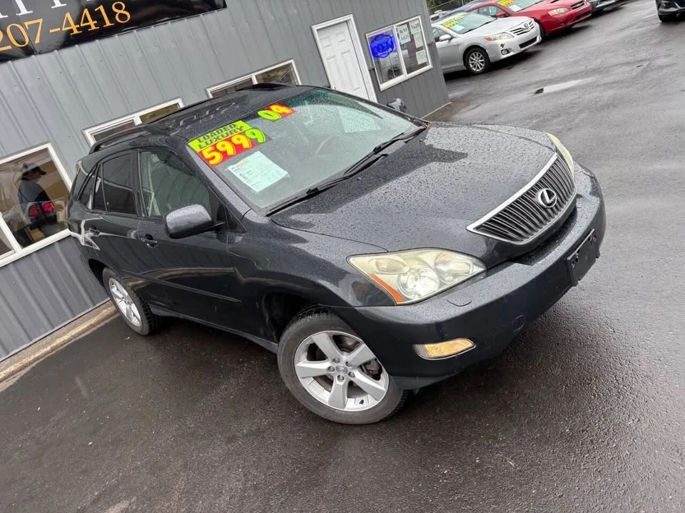 2004 Lexus RX 2nd Gen - Image 11 of 19