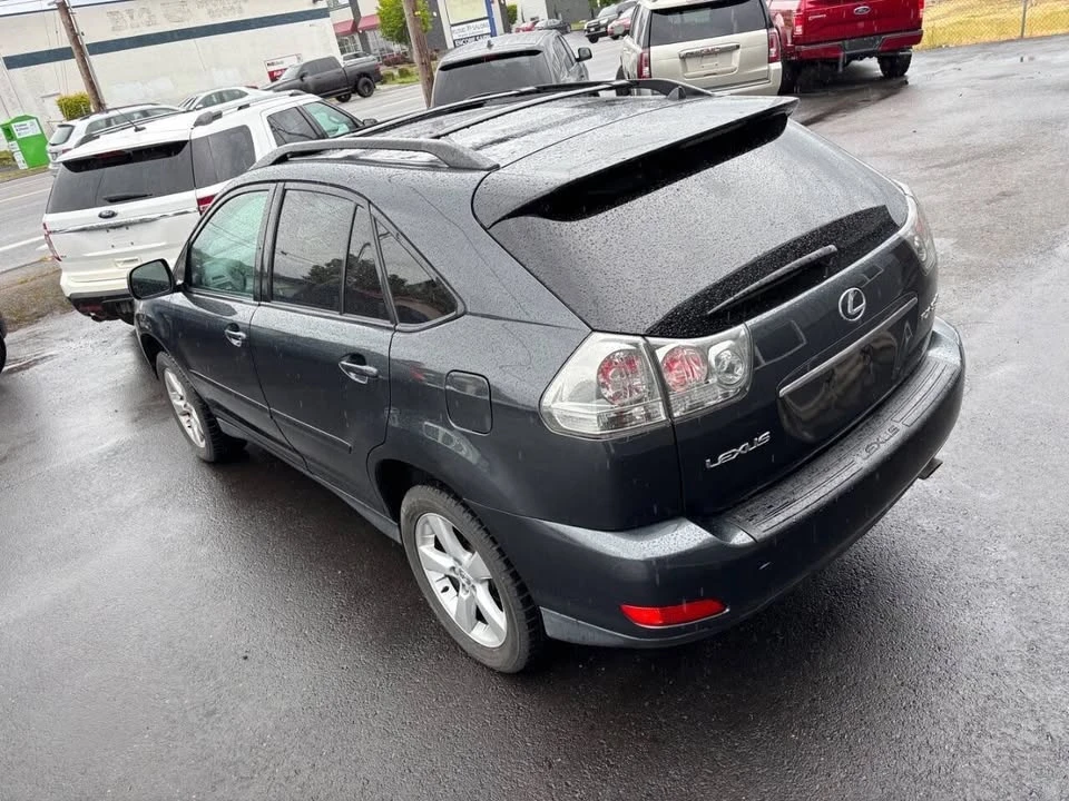 2004 Lexus RX 2nd Gen - Image 5 of 19