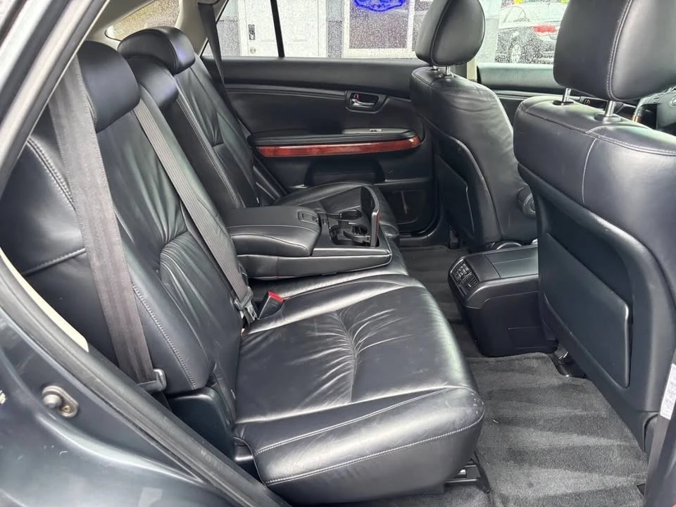 2004 Lexus RX 2nd Gen - Image 16 of 19