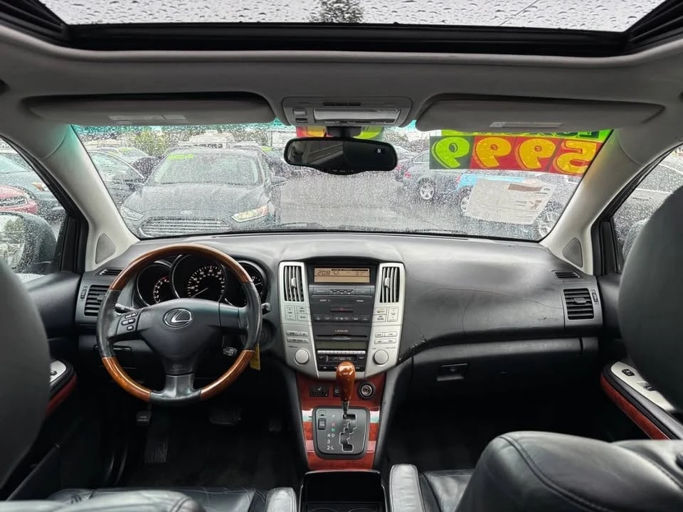 2004 Lexus RX 2nd Gen - Image 18 of 19