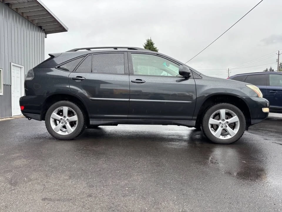 2004 Lexus RX 2nd Gen - Image 9 of 19