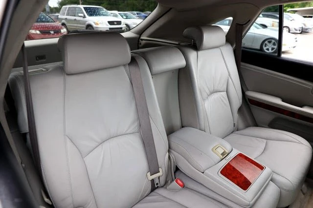 2004 Lexus RX 2nd Gen - Image 14 of 18
