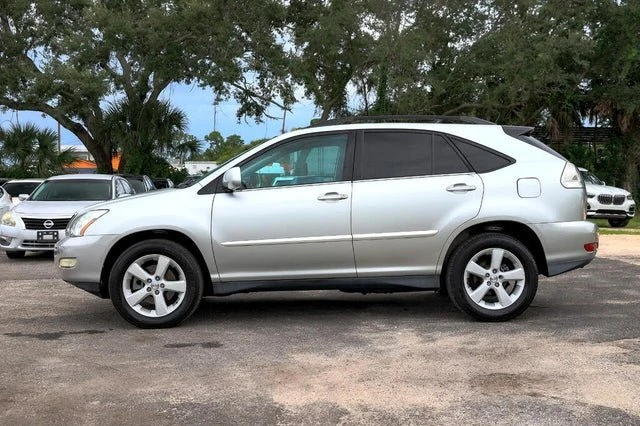 2004 Lexus RX 2nd Gen - Image 3 of 18