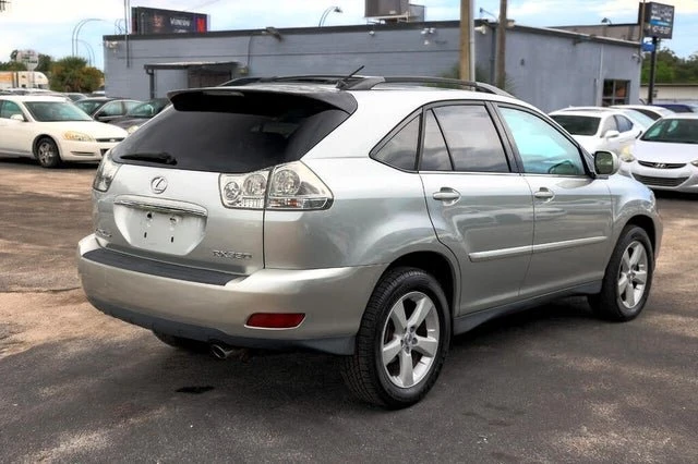 2004 Lexus RX 2nd Gen - Image 11 of 18