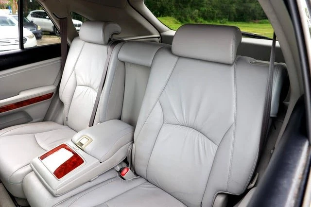 2004 Lexus RX 2nd Gen - Image 8 of 18