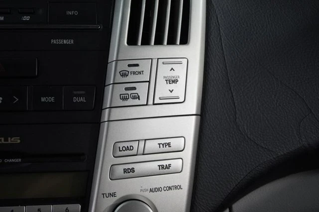 2004 Lexus RX 2nd Gen - Image 19 of 19