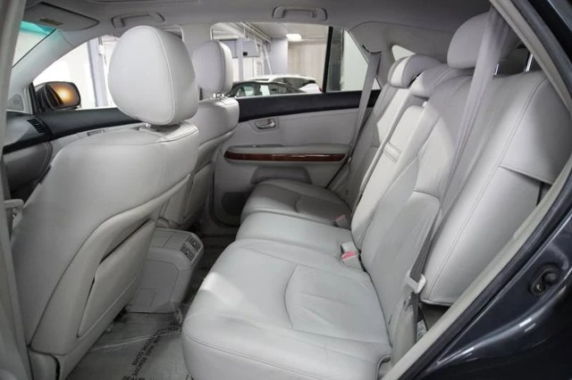 2004 Lexus RX 2nd Gen - Image 12 of 19
