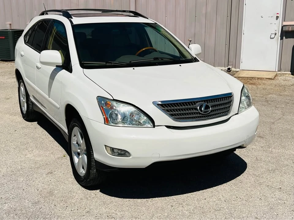 2004 Lexus RX 2nd Gen - Image 9 of 20