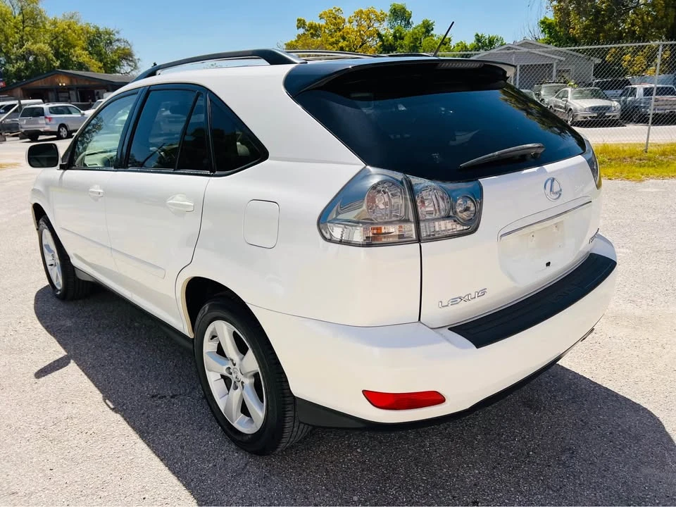 2004 Lexus RX 2nd Gen - Image 8 of 20