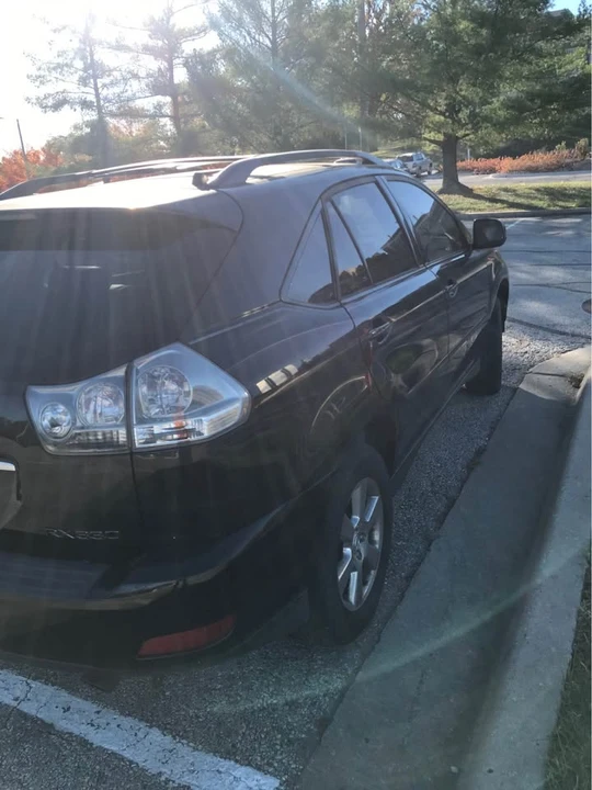 2004 Lexus RX 2nd Gen - Image 7 of 14