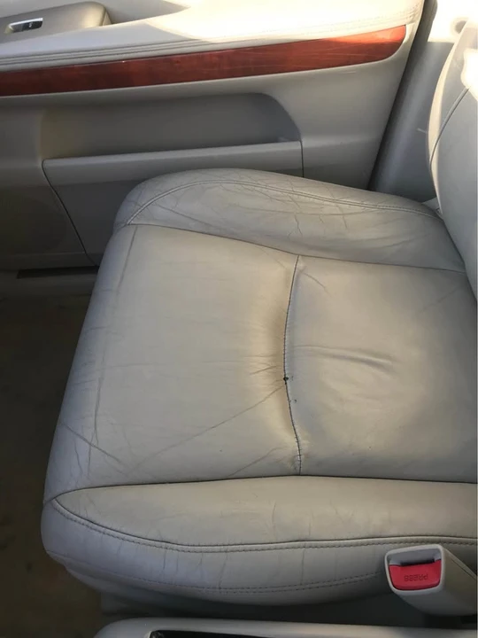 2004 Lexus RX 2nd Gen - Image 11 of 14