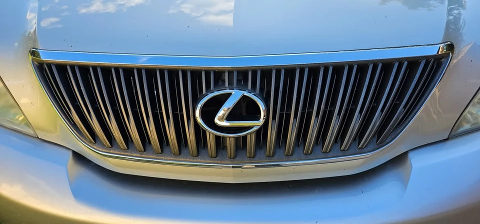 2004 Lexus RX 2nd Gen - Image 16 of 16