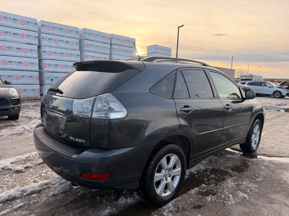 2004 Lexus RX 2nd Gen - Image 4 of 16