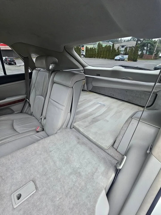 2004 Lexus RX 2nd Gen - Image 16 of 16