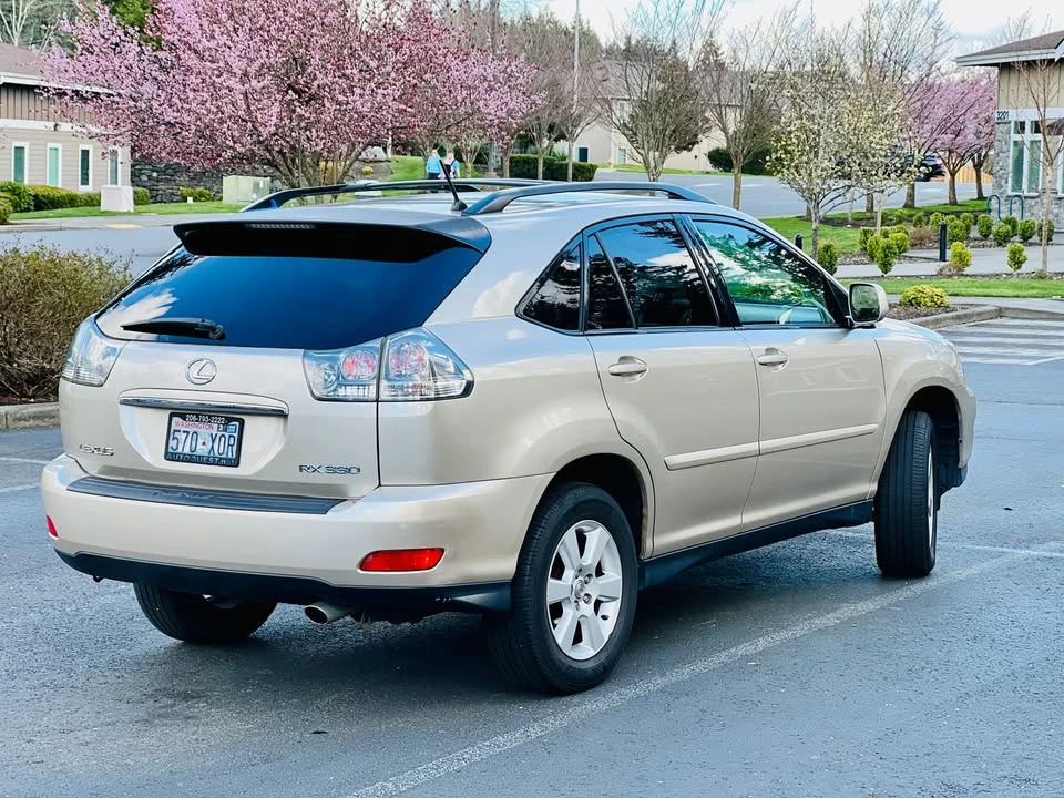 2004 Lexus RX 2nd Gen - Image 4 of 19