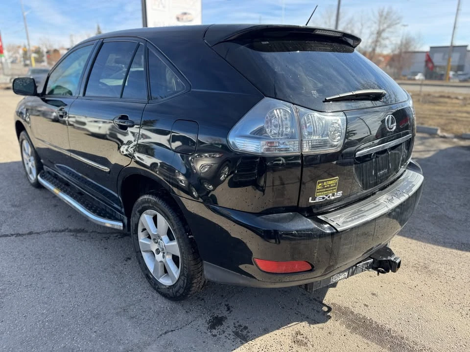 2004 Lexus RX 2nd Gen - Image 5 of 16