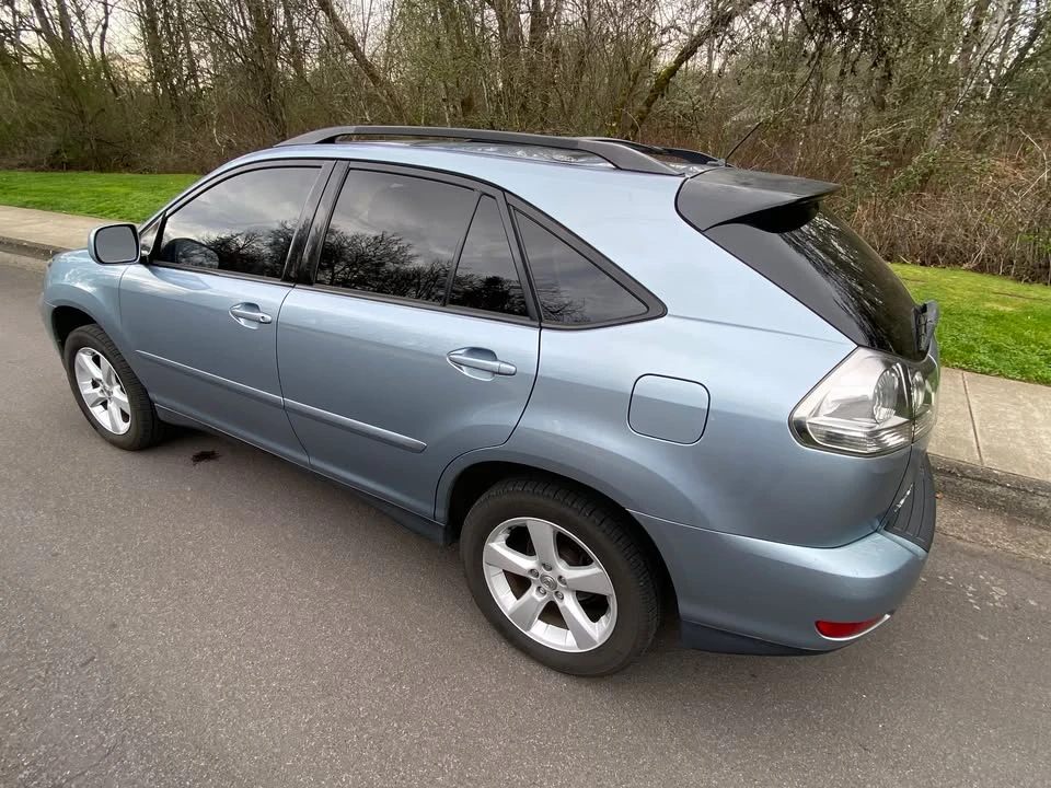 2004 Lexus RX 2nd Gen - Image 2 of 20