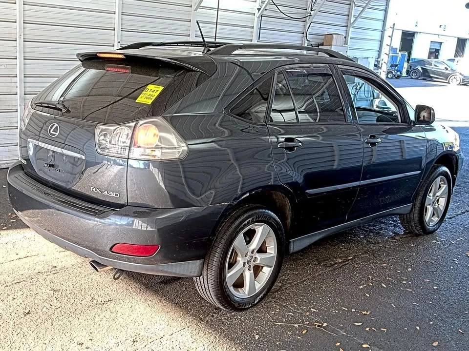 2004 Lexus RX 2nd Gen - Image 3 of 8