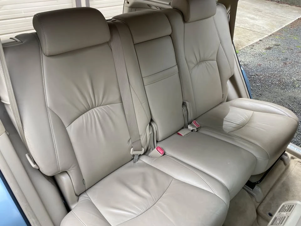 2004 Lexus RX 2nd Gen - Image 12 of 20