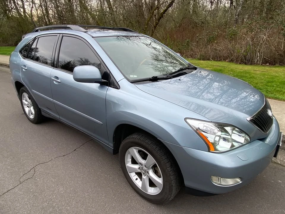 2004 Lexus RX 2nd Gen - Image 5 of 20