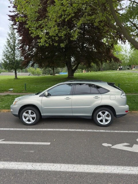 2004 Lexus RX 2nd Gen - Image 7 of 15