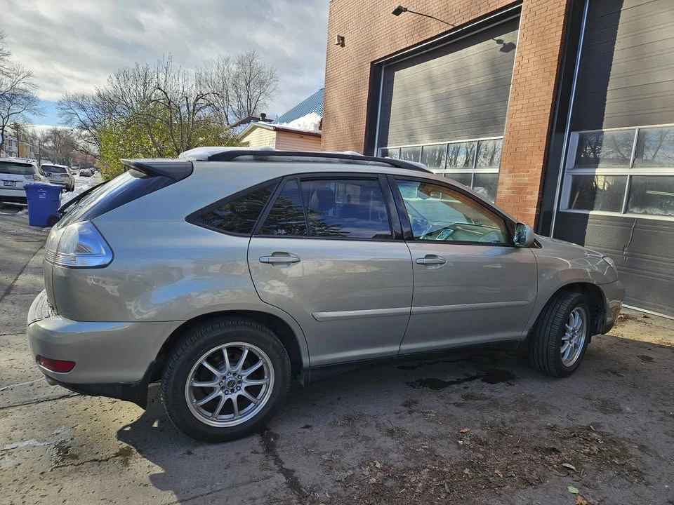 2004 Lexus RX 2nd Gen - Image 2 of 6