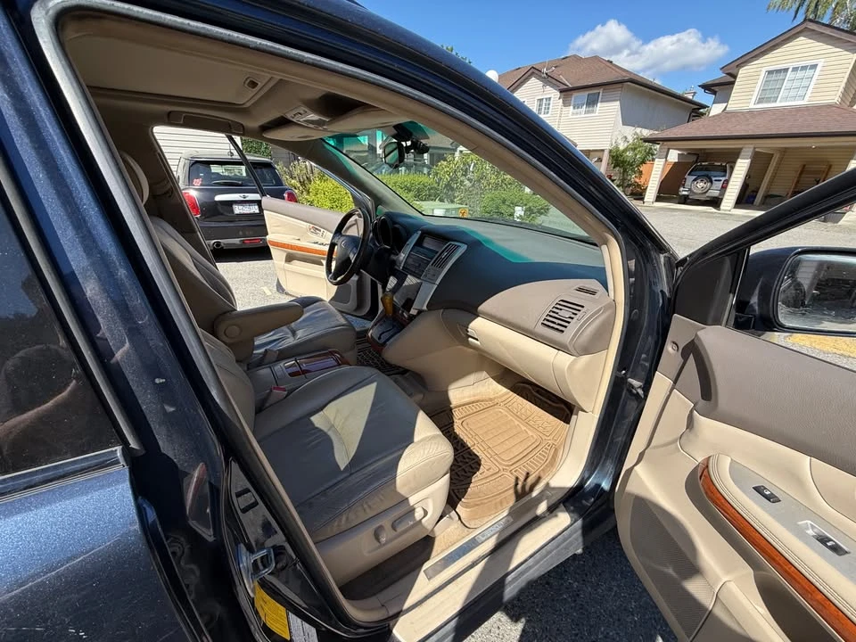 2004 Lexus RX 2nd Gen - Image 6 of 11