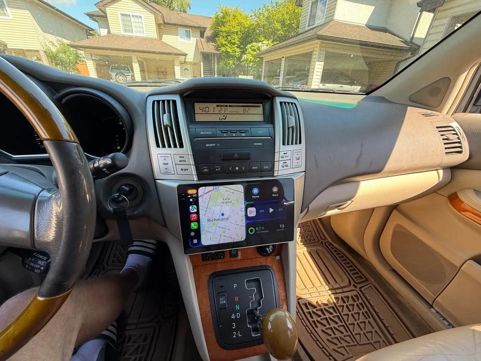 2004 Lexus RX 2nd Gen - Image 10 of 11