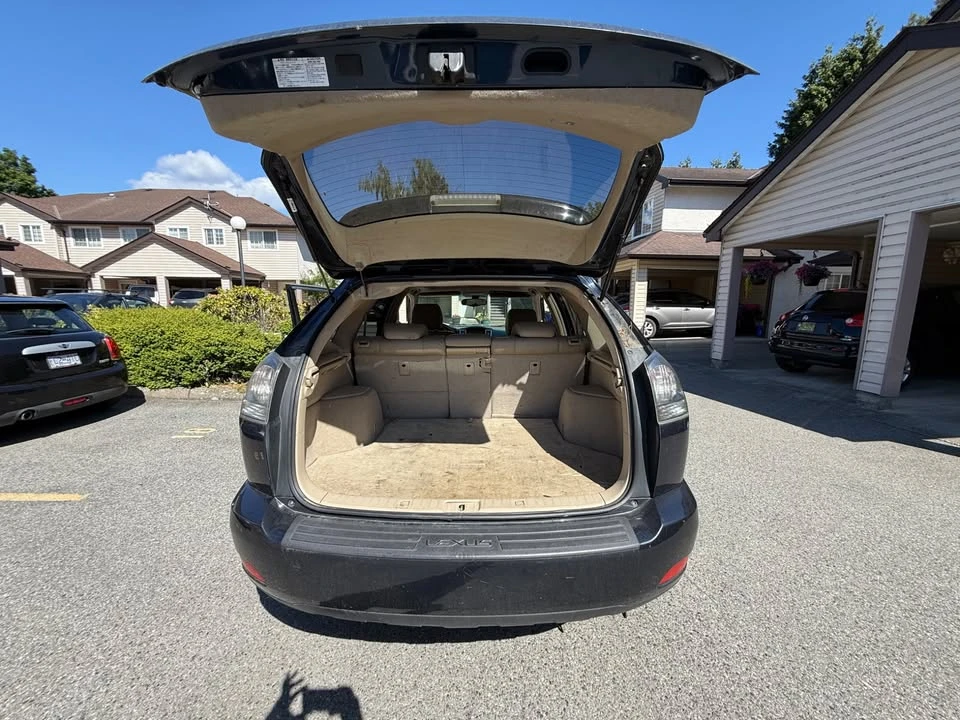 2004 Lexus RX 2nd Gen - Image 9 of 11