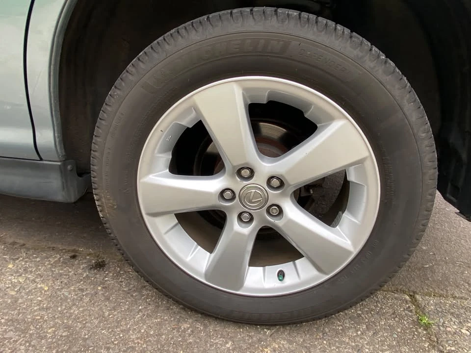 2004 Lexus RX 2nd Gen - Image 19 of 20