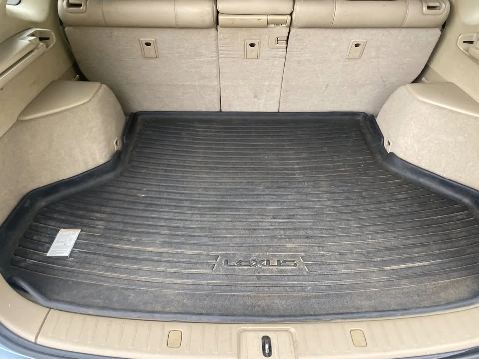 2004 Lexus RX 2nd Gen - Image 13 of 20