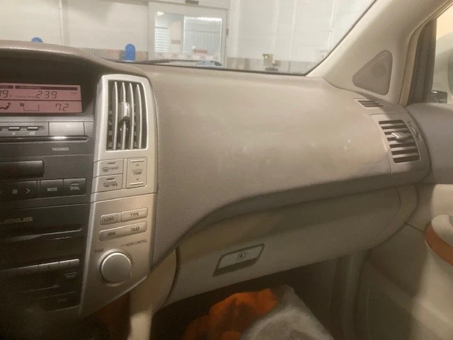 2004 Lexus RX 2nd Gen - Image 12 of 12